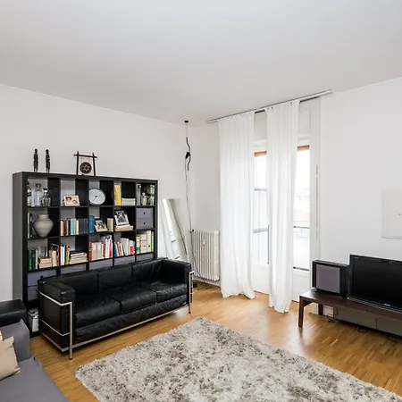 Apartment Sweet *